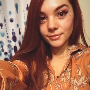 Meet your Posher, Katrina